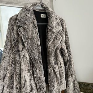 SHOW ME YOUR MUMU FAUX FUR JACKET